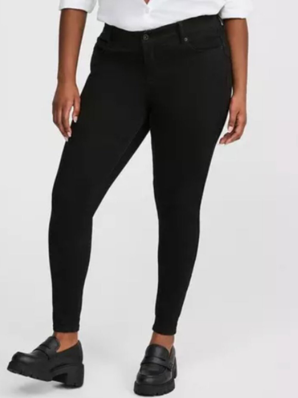 TORRID Bombshell Skinny Jean